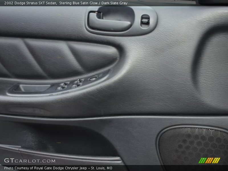Sterling Blue Satin Glow / Dark Slate Gray 2002 Dodge Stratus SXT Sedan