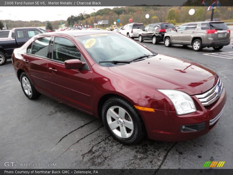 Front 3/4 View of 2006 Fusion SE V6