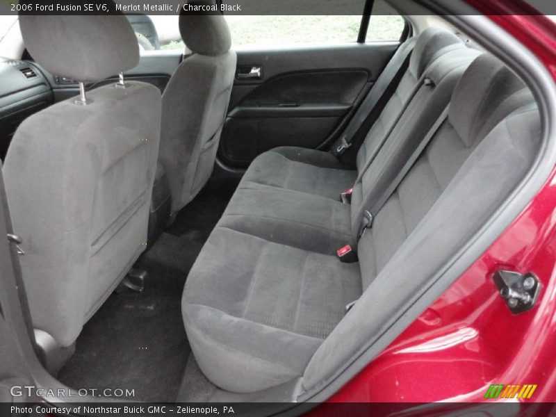  2006 Fusion SE V6 Charcoal Black Interior