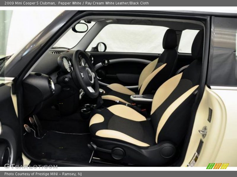 Pepper White / Ray Cream White Leather/Black Cloth 2009 Mini Cooper S Clubman