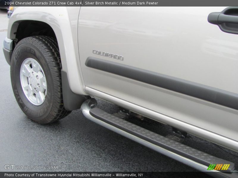 Silver Birch Metallic / Medium Dark Pewter 2004 Chevrolet Colorado Z71 Crew Cab 4x4