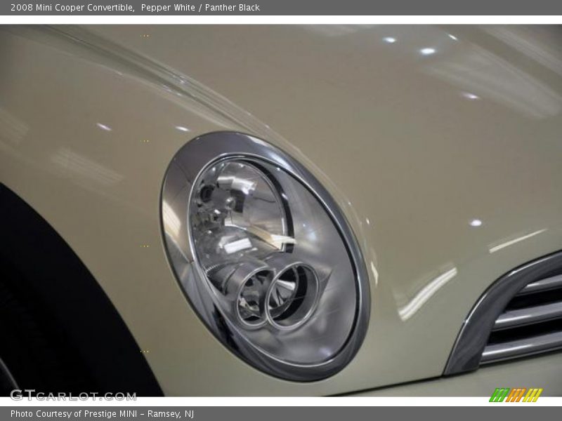 Pepper White / Panther Black 2008 Mini Cooper Convertible