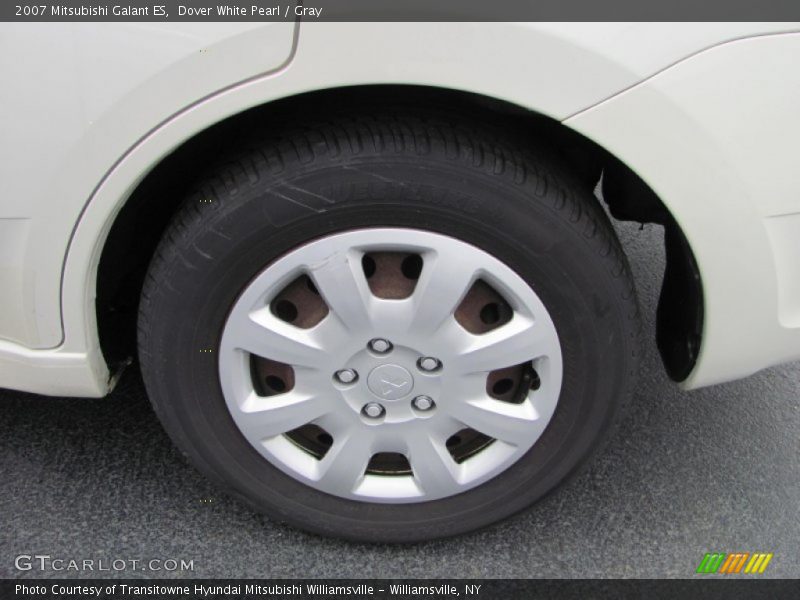 Dover White Pearl / Gray 2007 Mitsubishi Galant ES