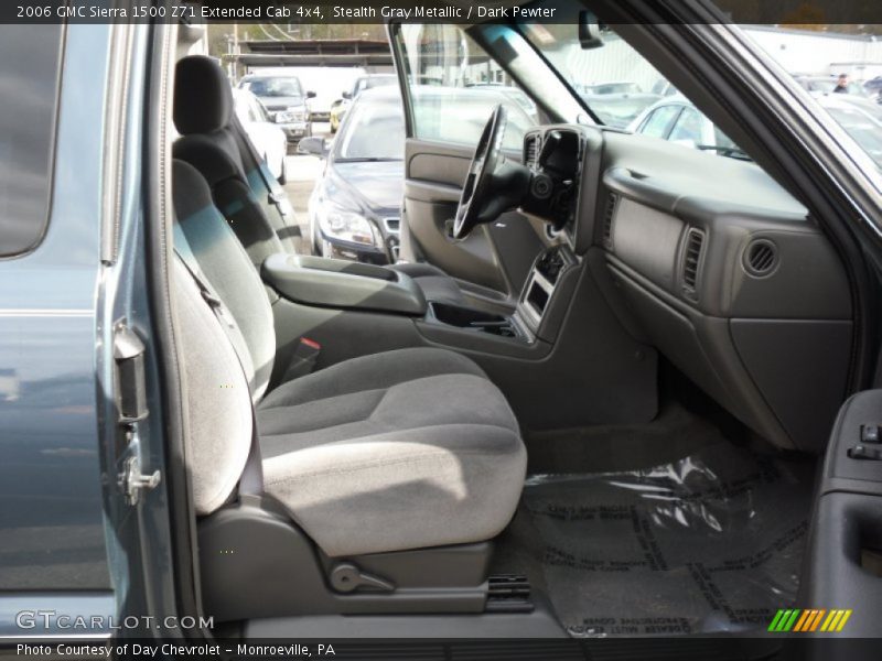 Stealth Gray Metallic / Dark Pewter 2006 GMC Sierra 1500 Z71 Extended Cab 4x4