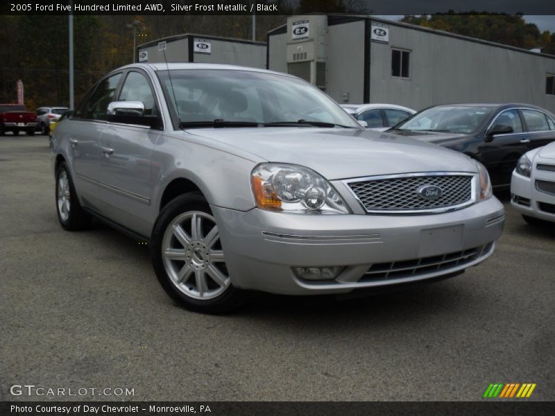 Silver Frost Metallic / Black 2005 Ford Five Hundred Limited AWD