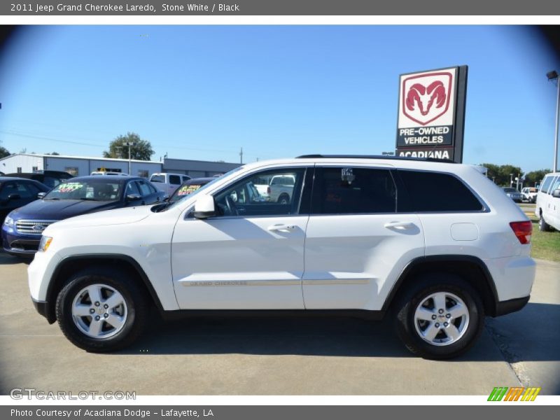 Stone White / Black 2011 Jeep Grand Cherokee Laredo