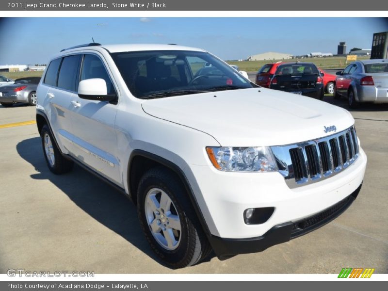 Stone White / Black 2011 Jeep Grand Cherokee Laredo