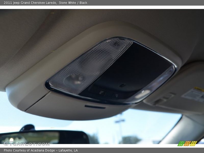 Stone White / Black 2011 Jeep Grand Cherokee Laredo