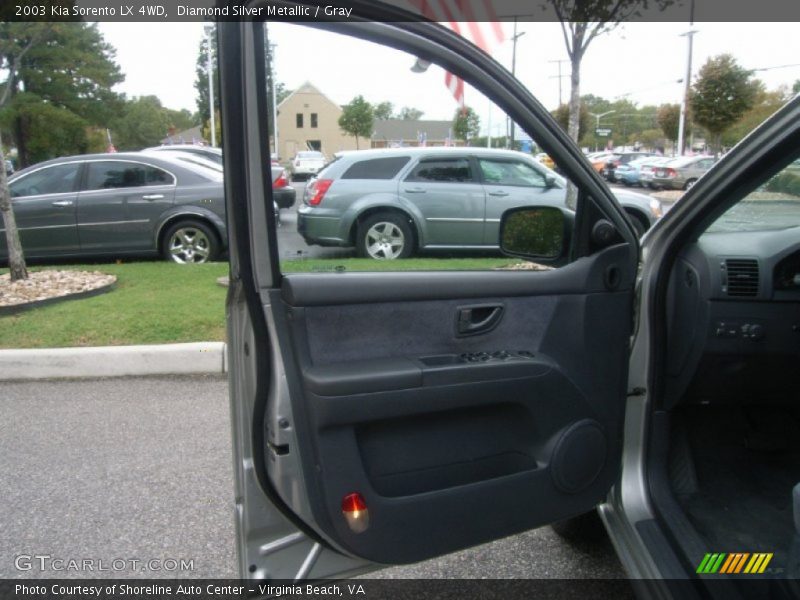 Diamond Silver Metallic / Gray 2003 Kia Sorento LX 4WD