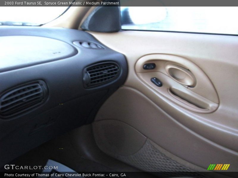 Spruce Green Metallic / Medium Parchment 2003 Ford Taurus SE