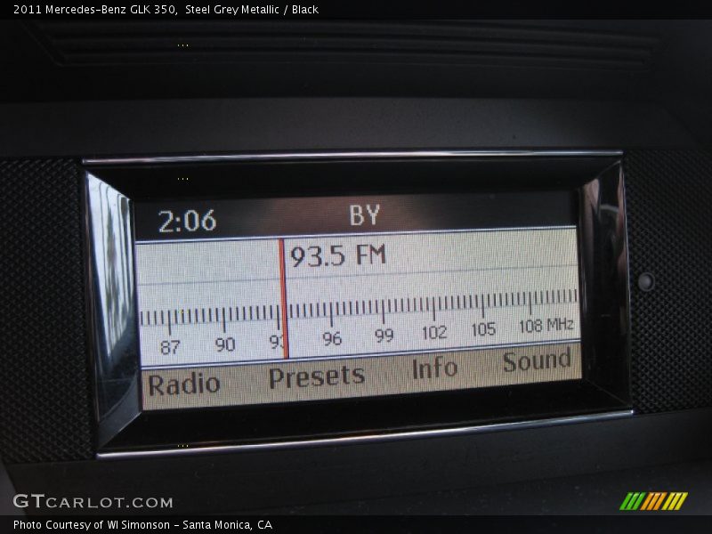 Steel Grey Metallic / Black 2011 Mercedes-Benz GLK 350