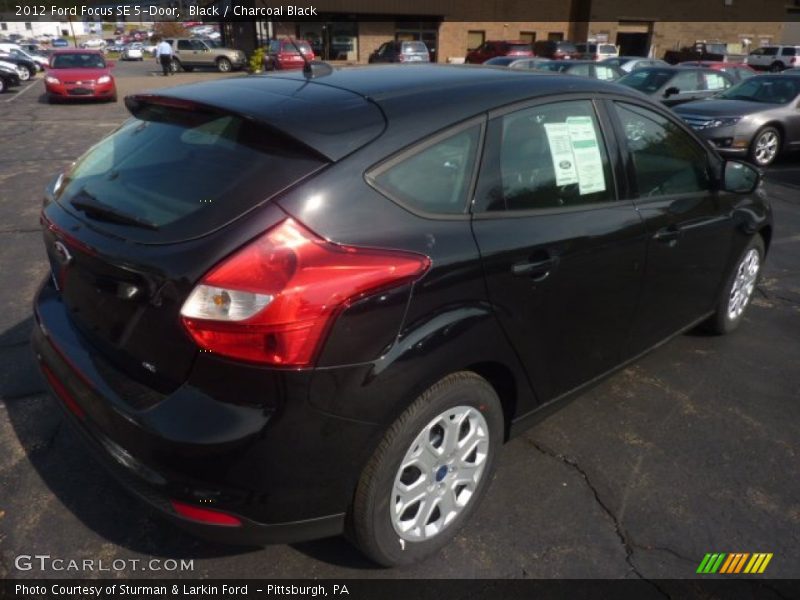Black / Charcoal Black 2012 Ford Focus SE 5-Door