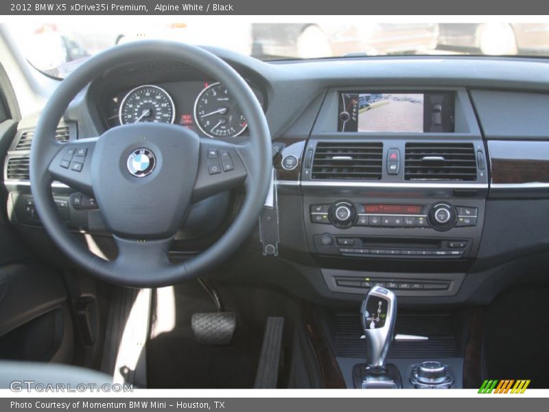 Dashboard of 2012 X5 xDrive35i Premium