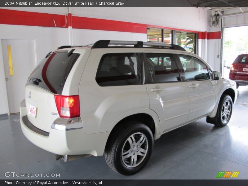 Dover White Pearl / Charcoal Gray 2004 Mitsubishi Endeavor XLS