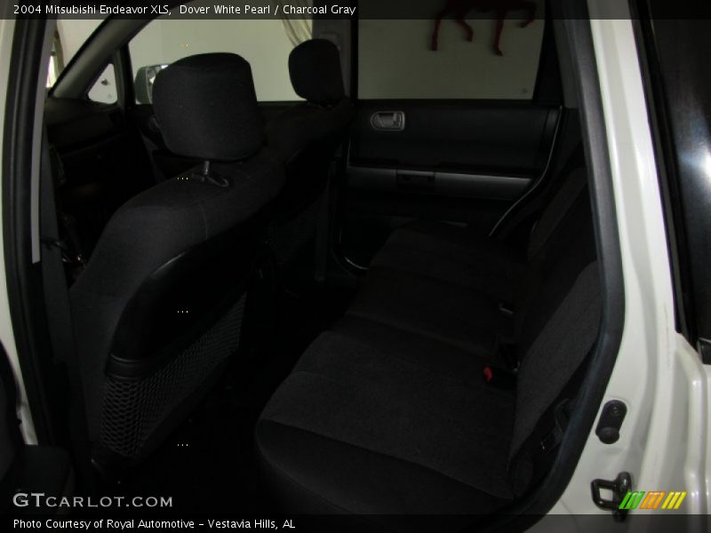 Dover White Pearl / Charcoal Gray 2004 Mitsubishi Endeavor XLS