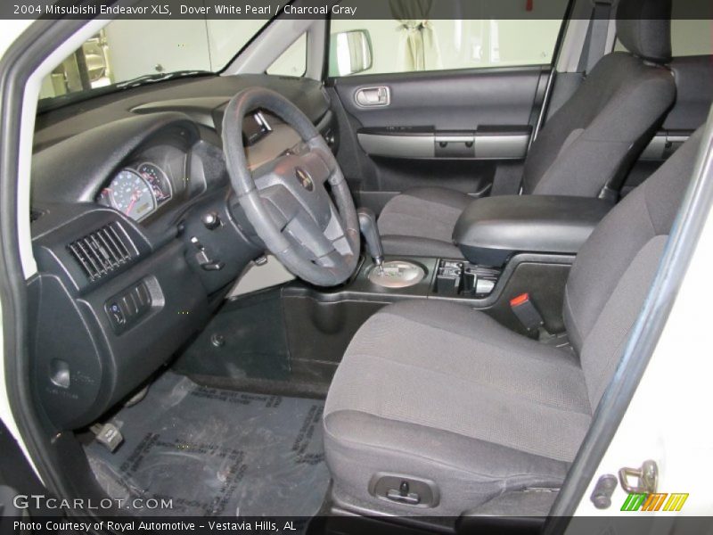  2004 Endeavor XLS Charcoal Gray Interior