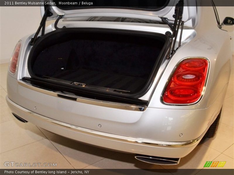  2011 Mulsanne Sedan Trunk