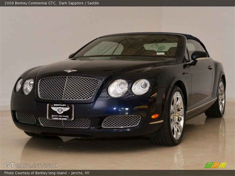 Front 3/4 View of 2009 Continental GTC 