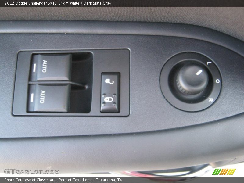 Bright White / Dark Slate Gray 2012 Dodge Challenger SXT