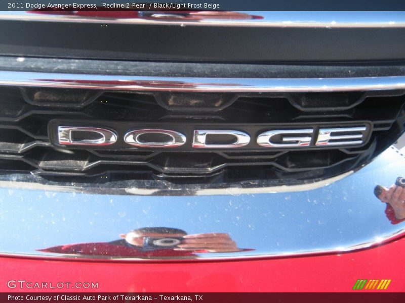 Redline 2 Pearl / Black/Light Frost Beige 2011 Dodge Avenger Express
