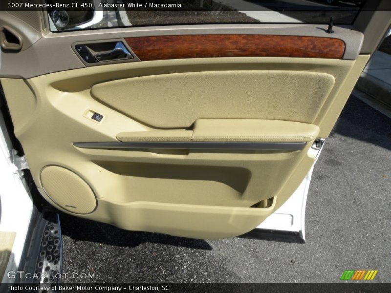 Alabaster White / Macadamia 2007 Mercedes-Benz GL 450