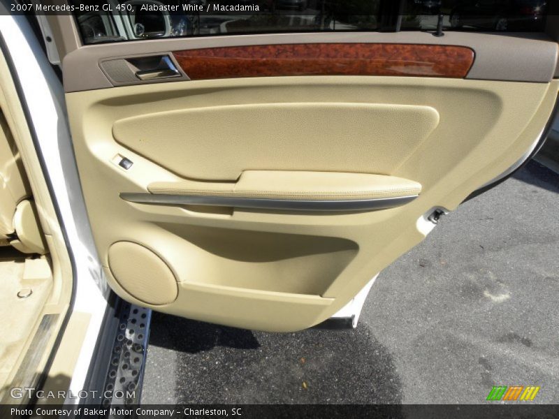 Alabaster White / Macadamia 2007 Mercedes-Benz GL 450