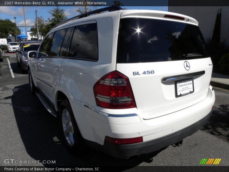 Alabaster White / Macadamia 2007 Mercedes-Benz GL 450
