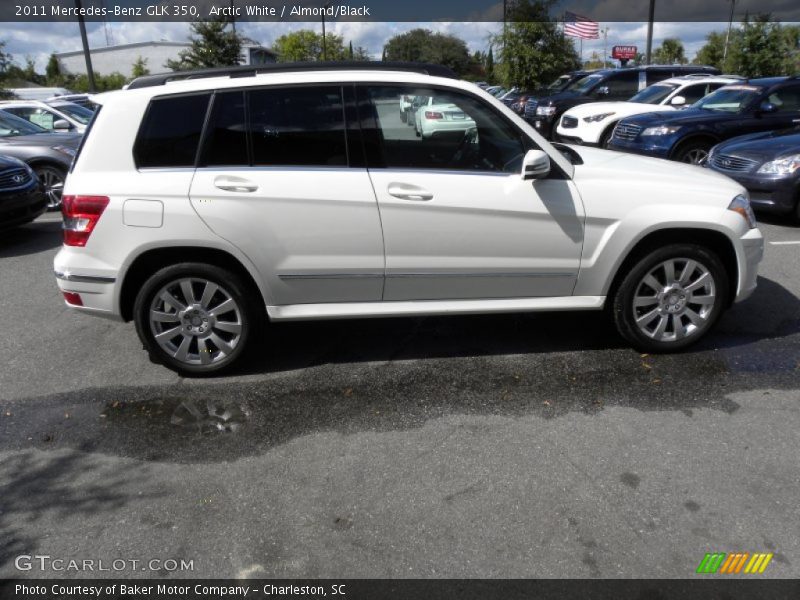 Arctic White / Almond/Black 2011 Mercedes-Benz GLK 350