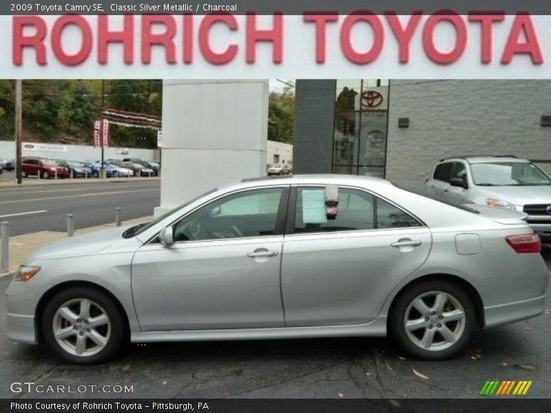Classic Silver Metallic / Charcoal 2009 Toyota Camry SE