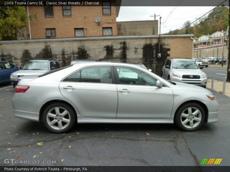 Classic Silver Metallic / Charcoal 2009 Toyota Camry SE