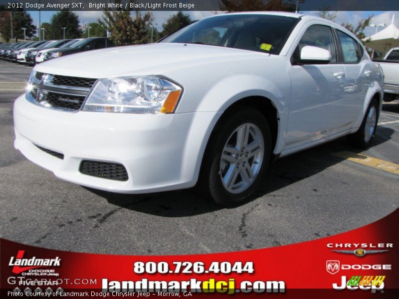 Bright White / Black/Light Frost Beige 2012 Dodge Avenger SXT