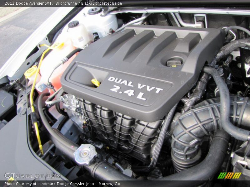 Bright White / Black/Light Frost Beige 2012 Dodge Avenger SXT