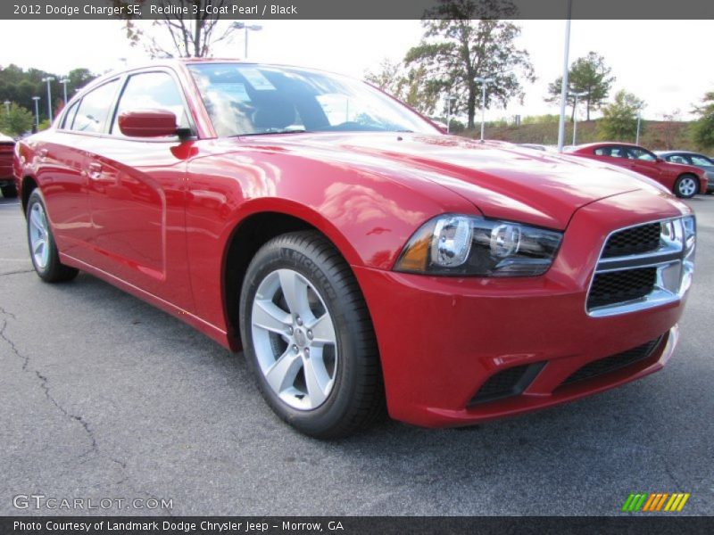 Front 3/4 View of 2012 Charger SE