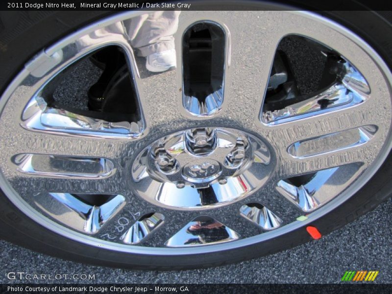 Mineral Gray Metallic / Dark Slate Gray 2011 Dodge Nitro Heat