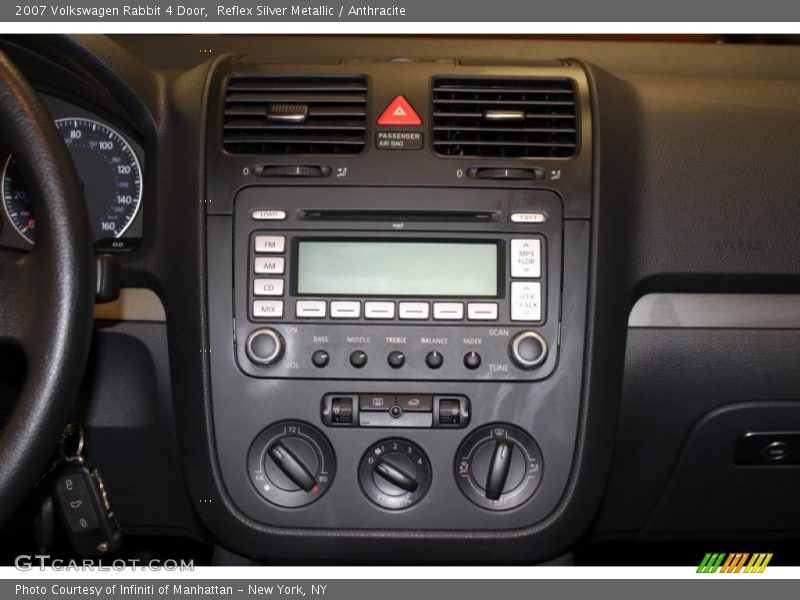 Reflex Silver Metallic / Anthracite 2007 Volkswagen Rabbit 4 Door