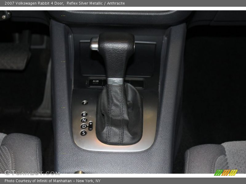 Reflex Silver Metallic / Anthracite 2007 Volkswagen Rabbit 4 Door