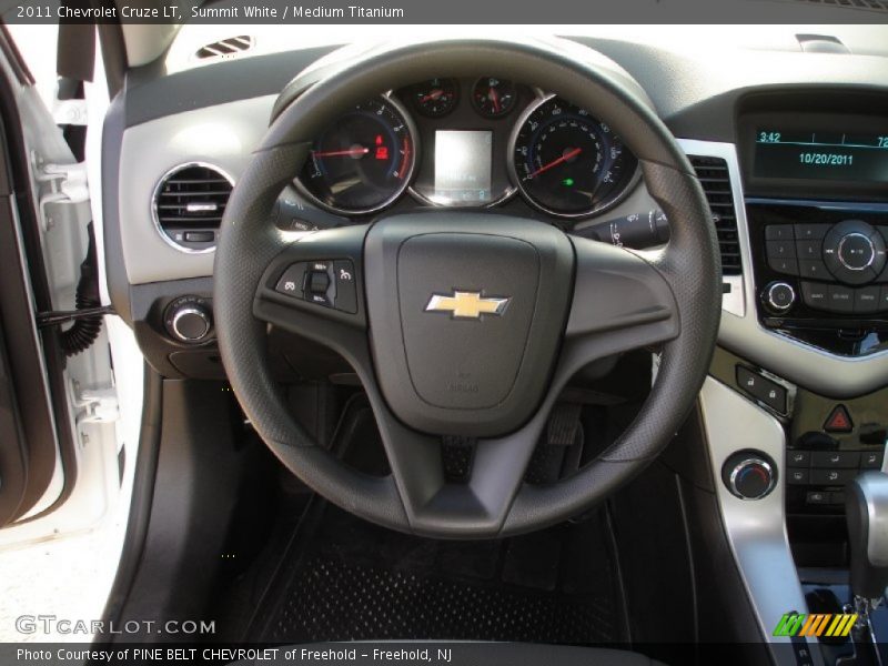 Summit White / Medium Titanium 2011 Chevrolet Cruze LT