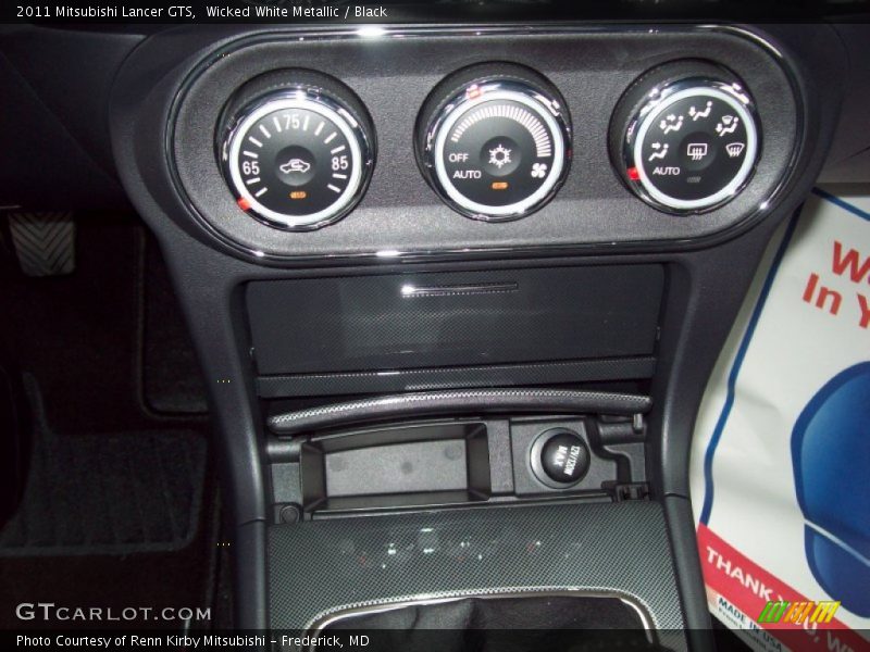 Controls of 2011 Lancer GTS