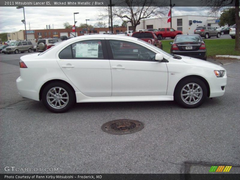 Wicked White Metallic / Black 2011 Mitsubishi Lancer ES
