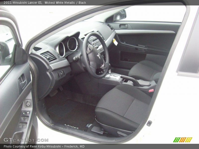 Wicked White Metallic / Black 2011 Mitsubishi Lancer ES