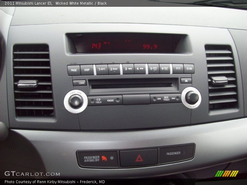 Wicked White Metallic / Black 2011 Mitsubishi Lancer ES