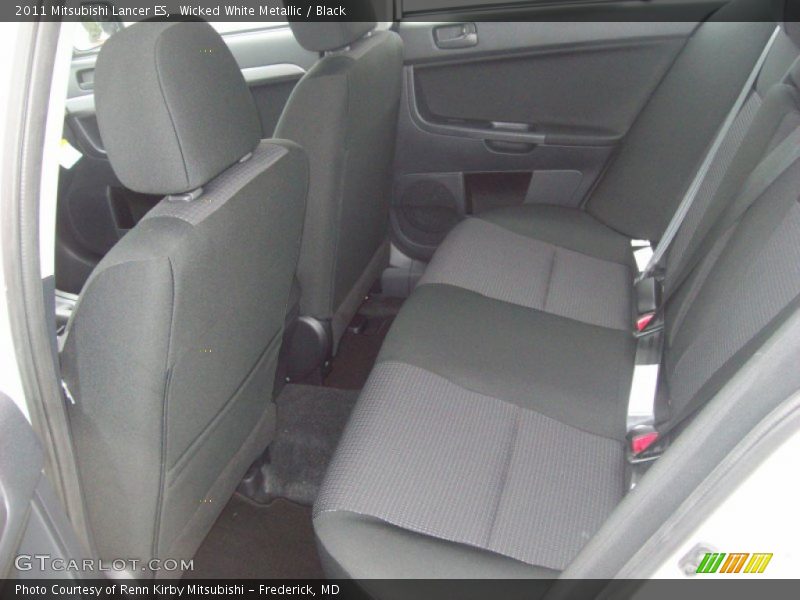 Wicked White Metallic / Black 2011 Mitsubishi Lancer ES