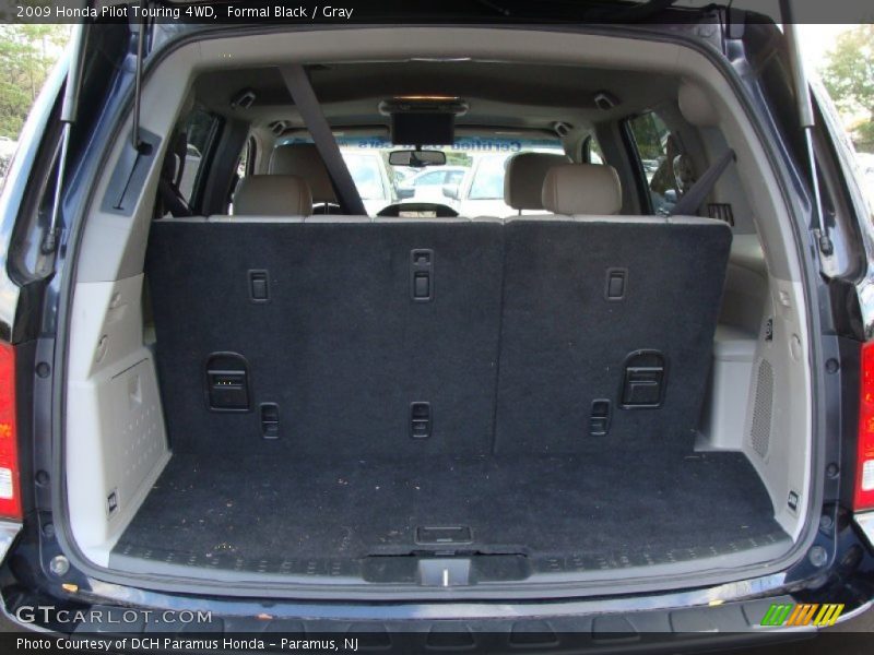 Formal Black / Gray 2009 Honda Pilot Touring 4WD