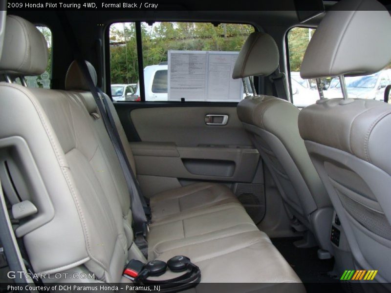 Formal Black / Gray 2009 Honda Pilot Touring 4WD