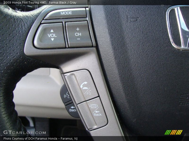 Formal Black / Gray 2009 Honda Pilot Touring 4WD