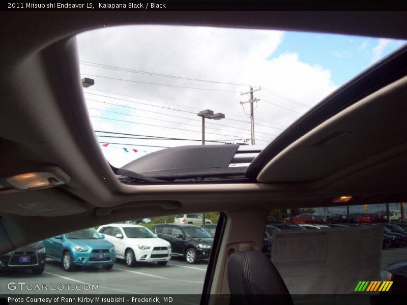 Kalapana Black / Black 2011 Mitsubishi Endeavor LS