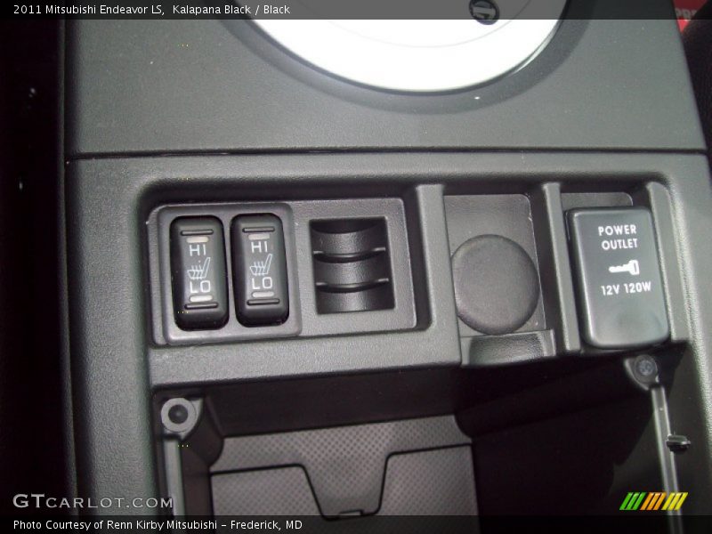 Kalapana Black / Black 2011 Mitsubishi Endeavor LS