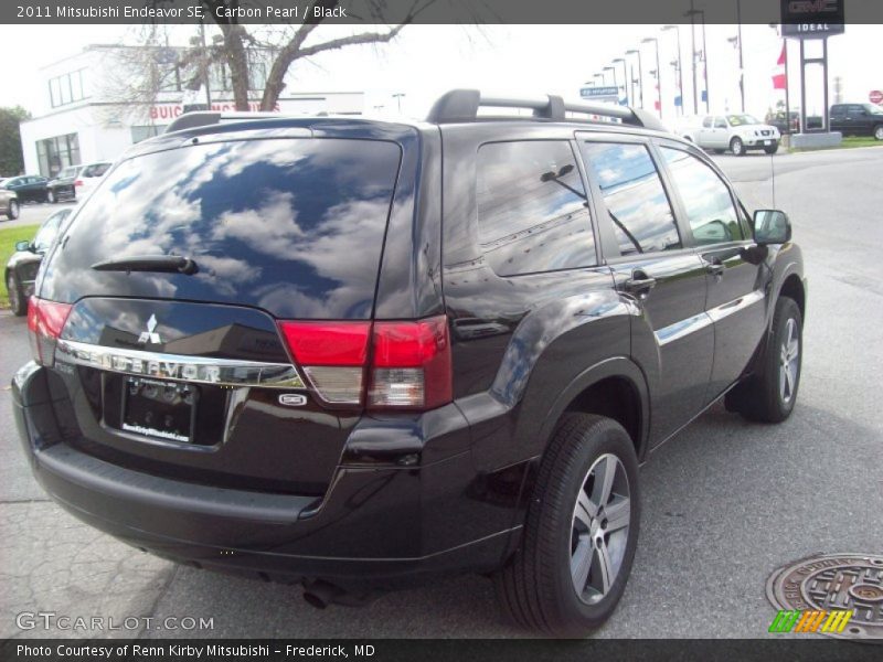 Carbon Pearl / Black 2011 Mitsubishi Endeavor SE