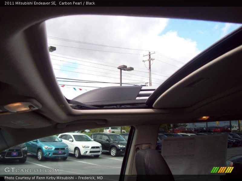 Carbon Pearl / Black 2011 Mitsubishi Endeavor SE