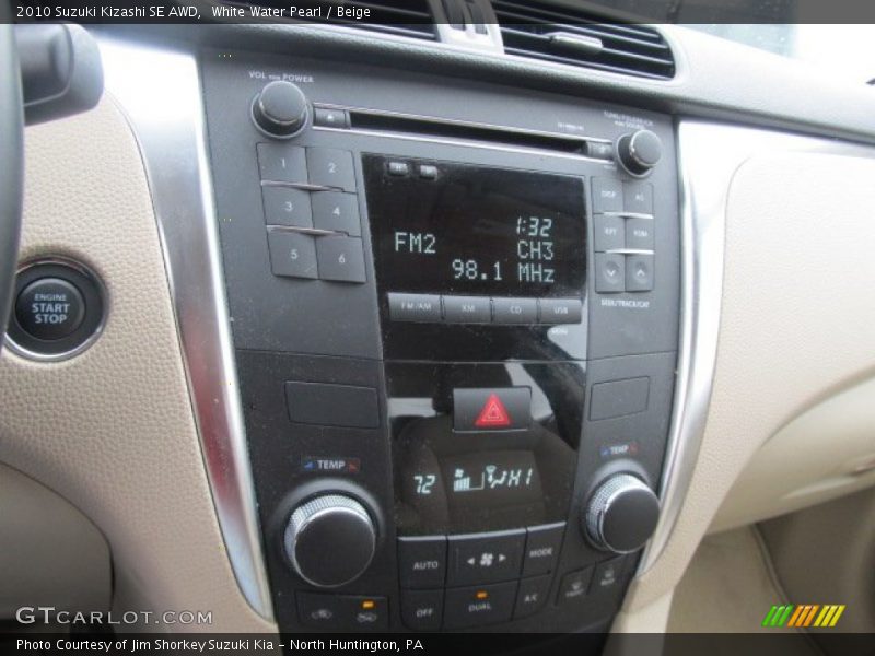 Controls of 2010 Kizashi SE AWD